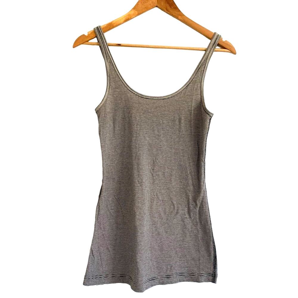 Lululemon Thin Fitted Micro Striped Skinny Stretch Tank Top Black White Size 4 - Picture 2 of 8